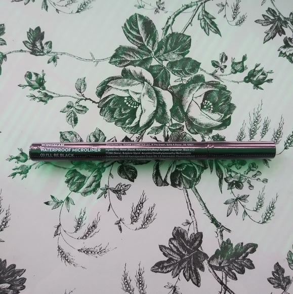 Sugar Wingman Liquid Eyeliner - Picture 2 of 3